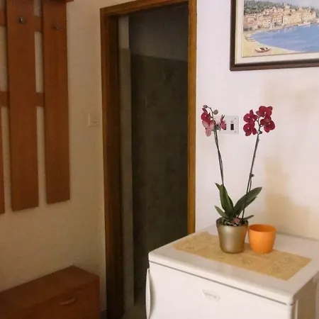 아파트 아파트만 베라 Mošćenička Draga