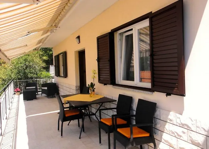 Vera Apartman