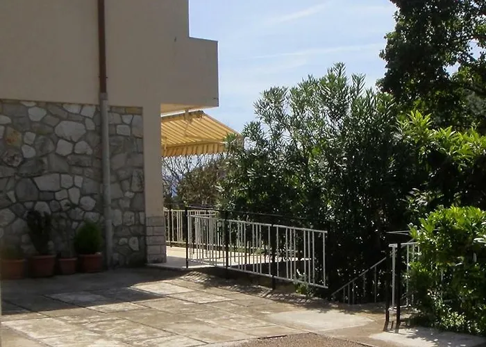 Vera Apartman
